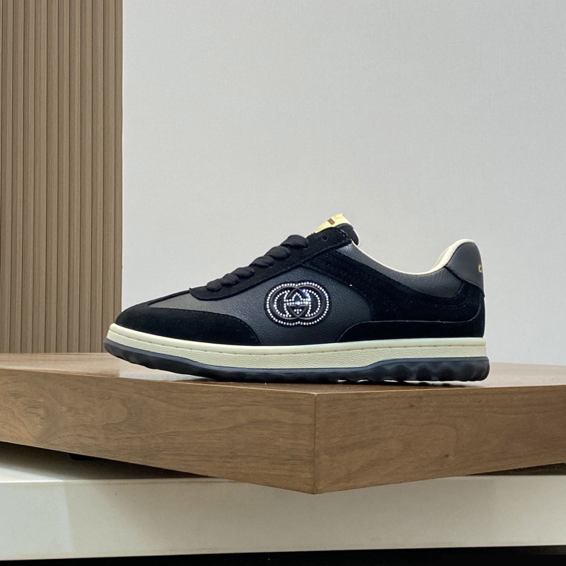 G*u*i casual shoes